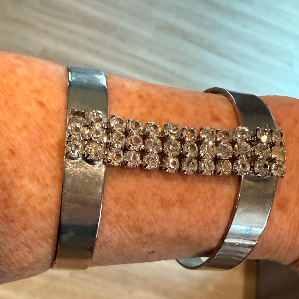 Elegant Silver Crystal Bracelet